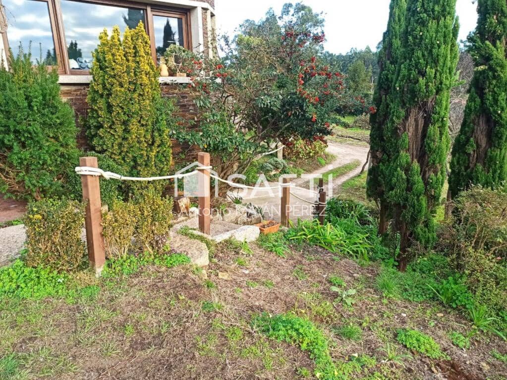 4 soveværelse Villa til salg i Ribeira med garage - € 450.000 (Ref: 9181050)