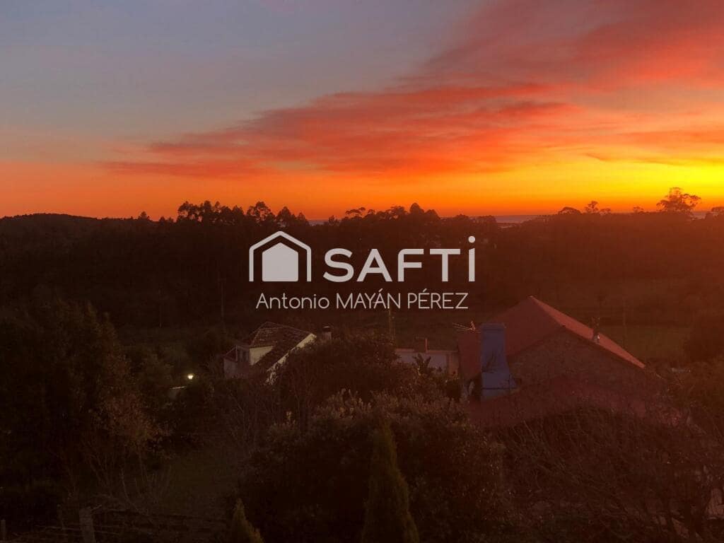 4 soveværelse Villa til salg i Ribeira med garage - € 450.000 (Ref: 9181050)