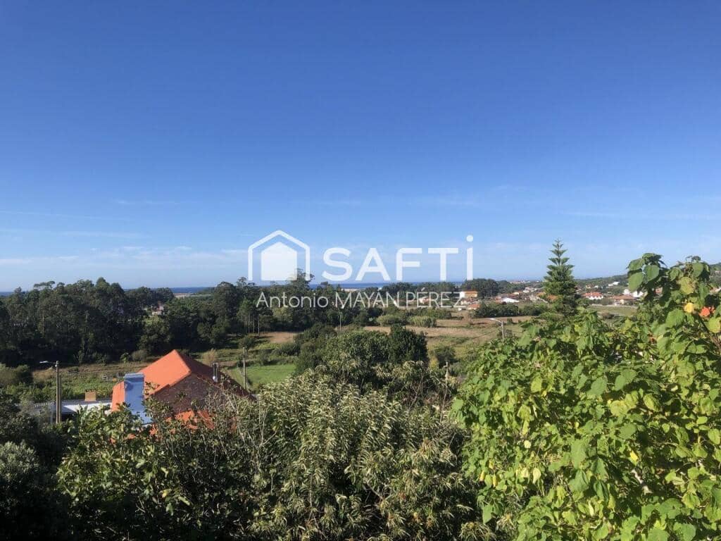 4 soveværelse Villa til salg i Ribeira med garage - € 450.000 (Ref: 9181050)