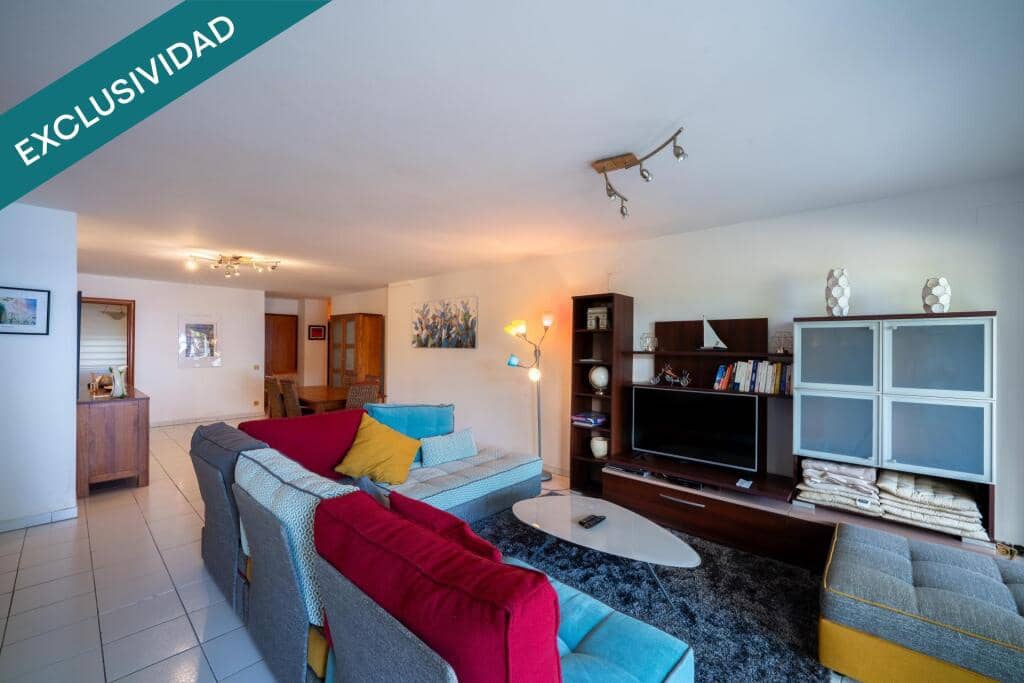 4 bedroom Apartment for sale in Roses - € 650,000 (Ref: 9181052)