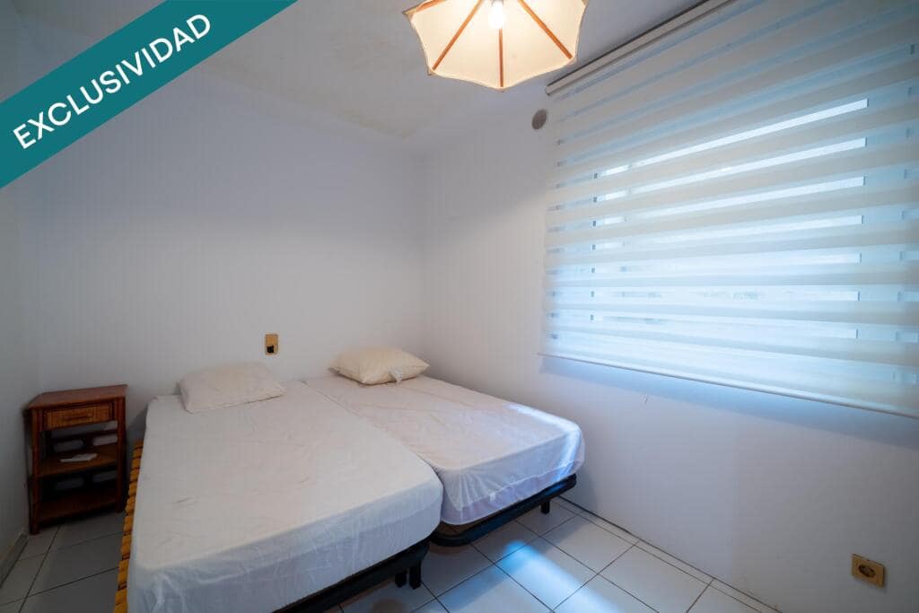 4 bedroom Apartment for sale in Roses - € 650,000 (Ref: 9181052)