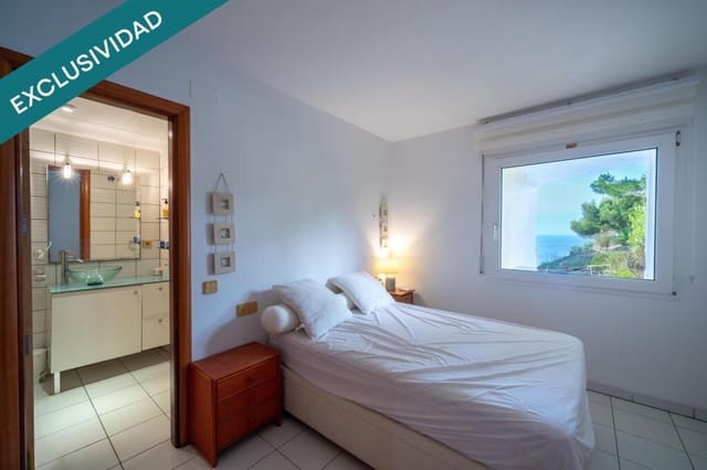 Apartamento de 4 habitaciones en Roses en venta - 650.000 € (Ref: 9181052)