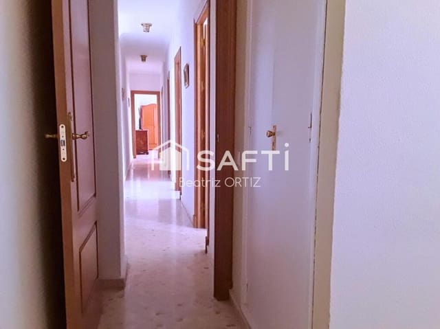 4 bedroom Apartment for sale in Asdrúbal - Bahía Blanca, Cádiz city with garage - € 490,000 (Ref: 9185434)