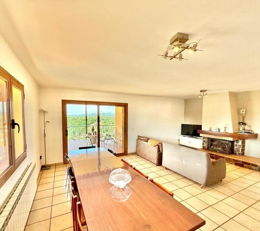 5 chambre Villa/Maison à vendre à Riells i Viabrea avec piscine garage - 495 650 € (Ref: 9185437)