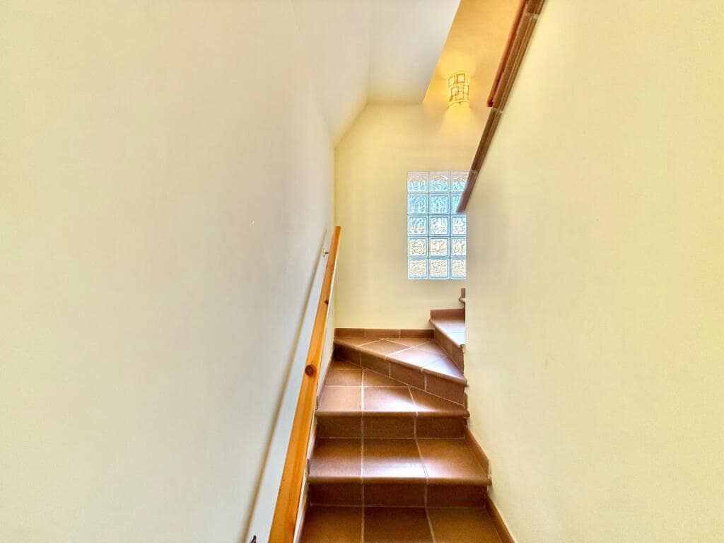 5 chambre Villa/Maison à vendre à Riells i Viabrea avec piscine garage - 495 650 € (Ref: 9185437)