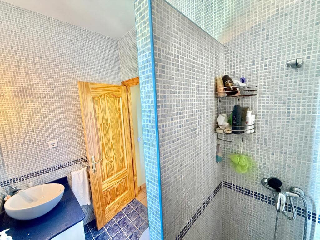 5 chambre Villa/Maison à vendre à Riells i Viabrea avec piscine garage - 495 650 € (Ref: 9185437)