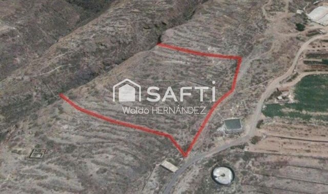 Teren niezagospodarowany na sprzedaż w La Quinta - Taucho, Adeje - 124 000 € (Ref: 9186899)