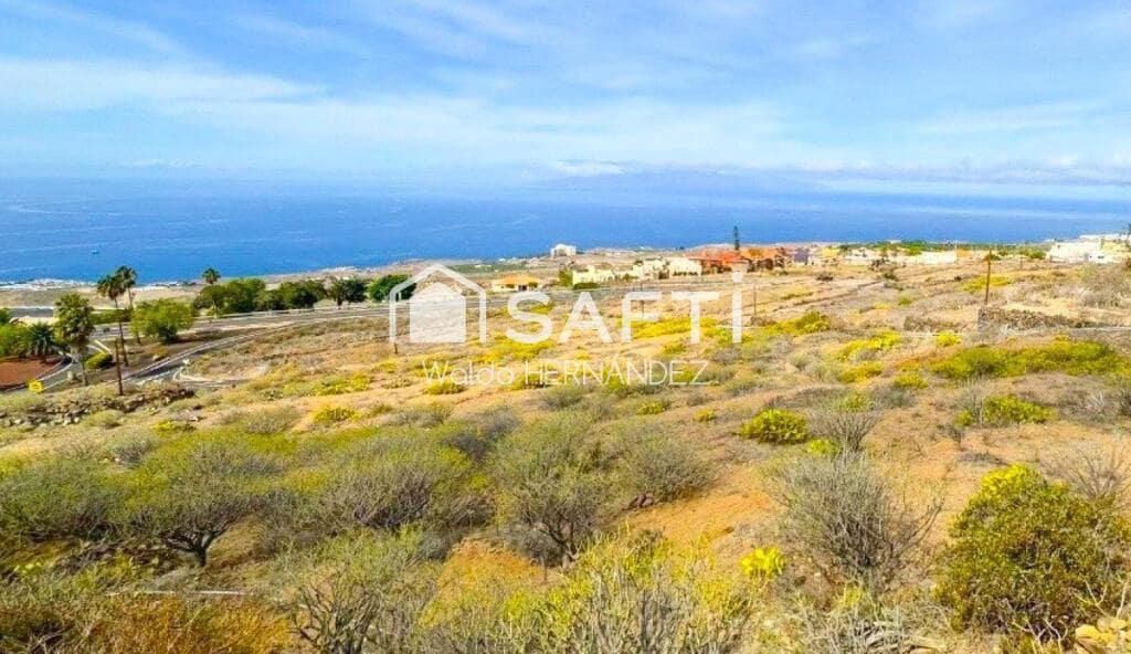 Undeveloped Land for sale in Adeje - € 124,000 (Ref: 9186899)
