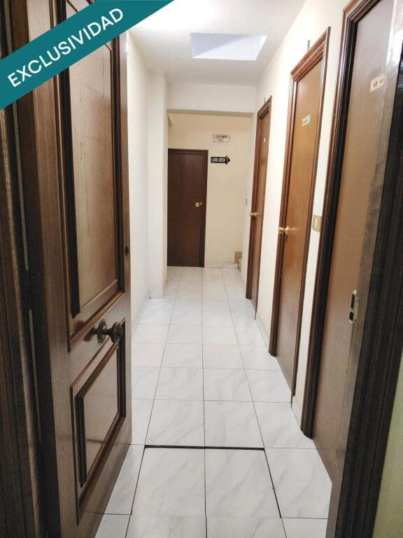 Office for sale in Vigo - € 115,000 (Ref: 9186900)