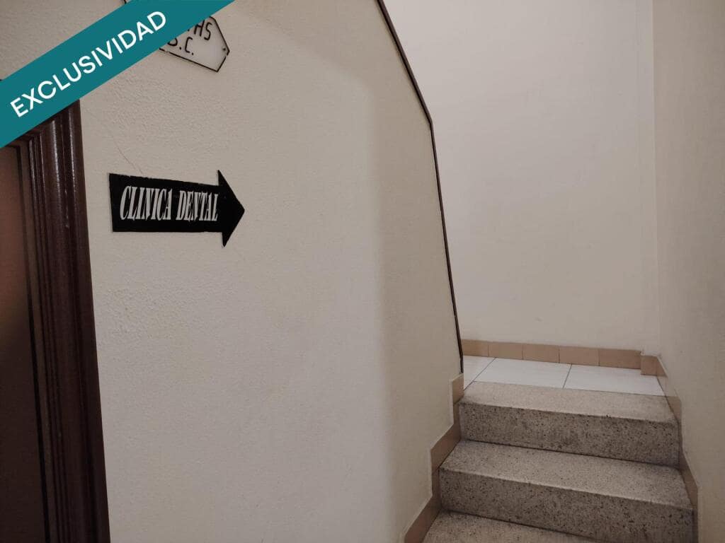 Office for sale in Vigo - € 115,000 (Ref: 9186900)