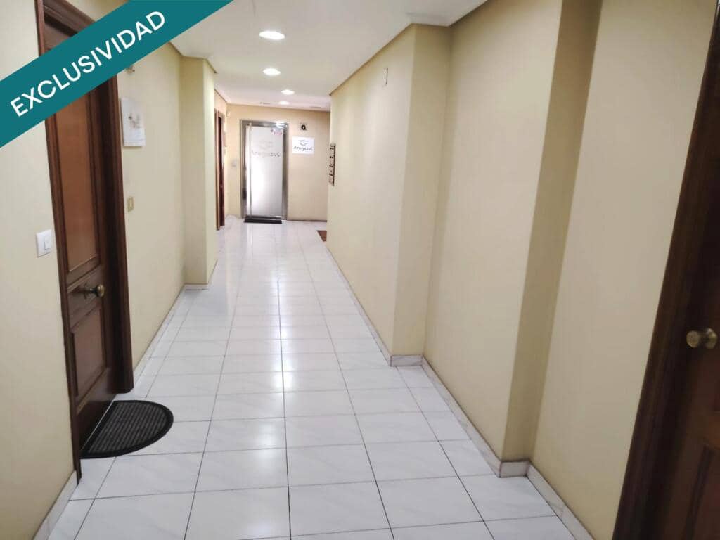 Office for sale in Vigo - € 115,000 (Ref: 9186900)