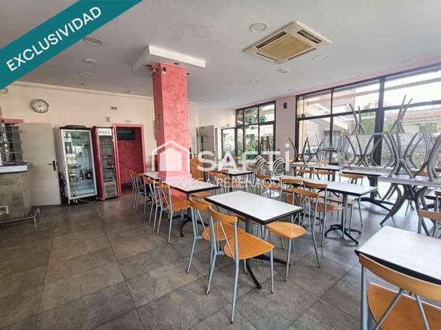 Erhverv til salg i Pineda de Mar - € 375.000 (Ref: 9188473)