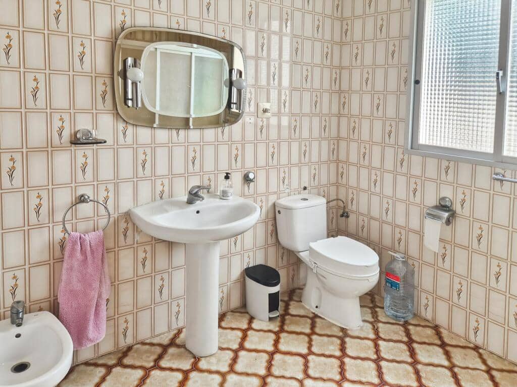 6 soveværelse Villa til salg i Valencia by med garage - € 400.000 (Ref: 9188478)