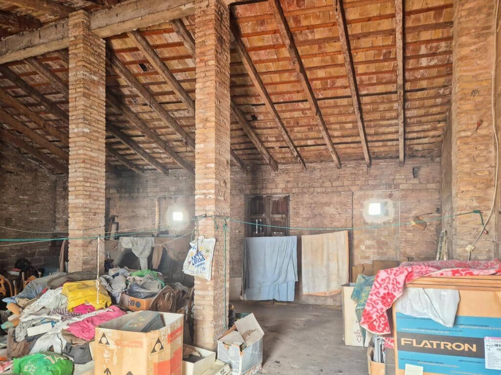 6 soveværelse Villa til salg i Valencia by med garage - € 400.000 (Ref: 9188478)