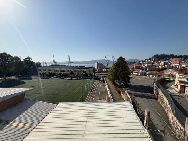 5 soveværelse Lejlighed til salg i Vigo - € 310.000 (Ref: 9191069)