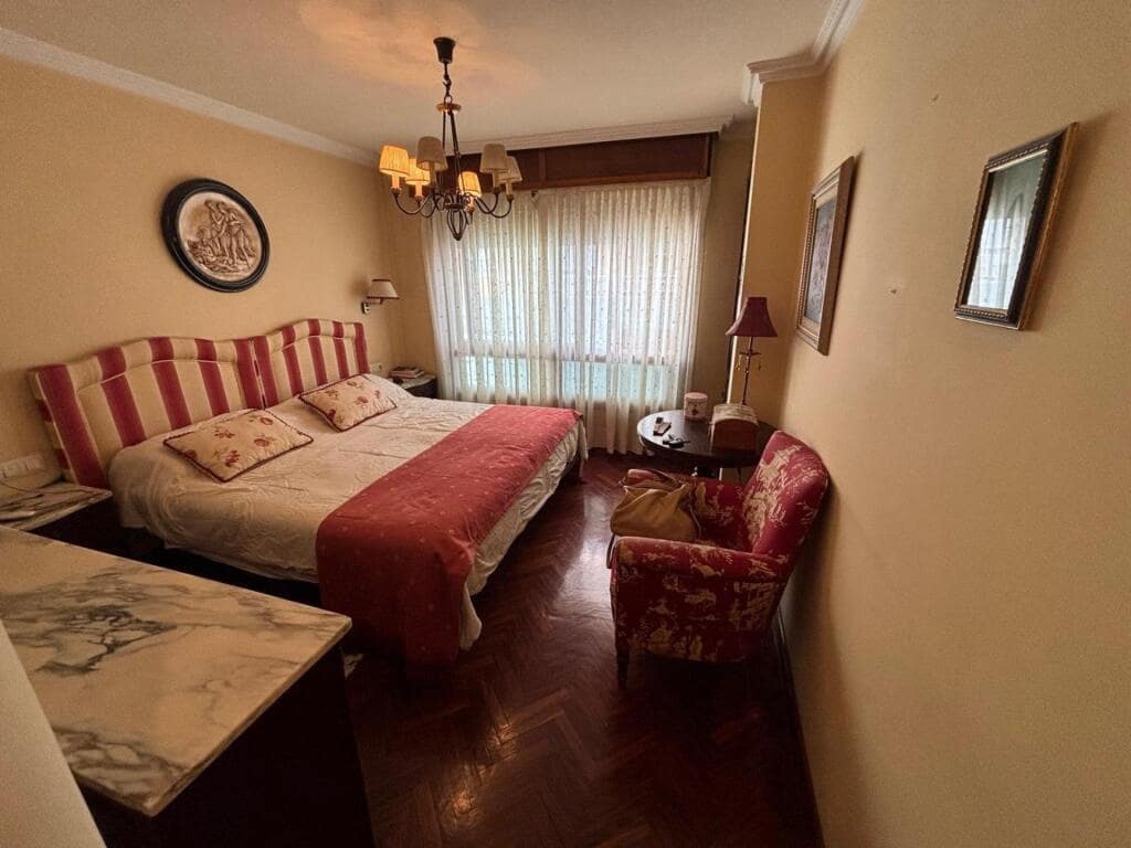 5 soveværelse Lejlighed til salg i Vigo - € 310.000 (Ref: 9191069)