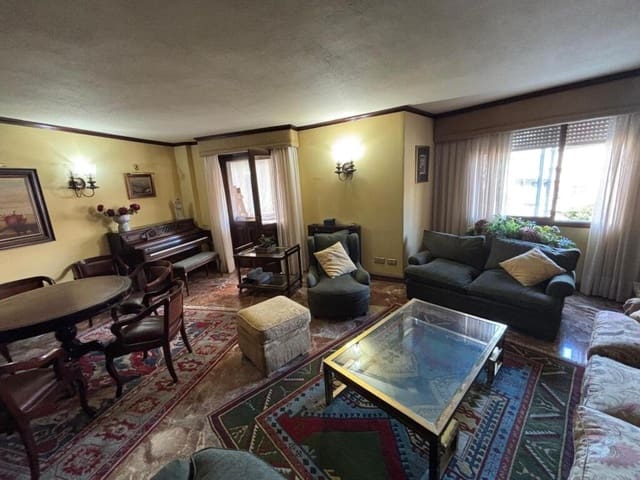 5 soveværelse Lejlighed til salg i Vigo - € 310.000 (Ref: 9191069)