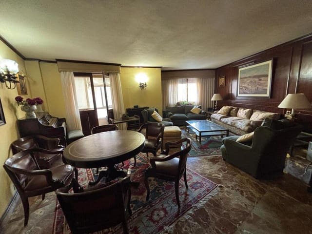 5 soveværelse Lejlighed til salg i Vigo - € 310.000 (Ref: 9191069)