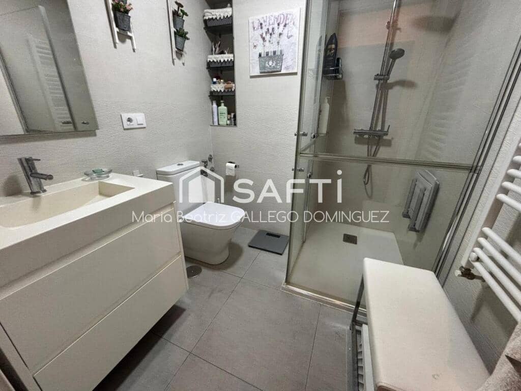 5 soveværelse Lejlighed til salg i Vigo - € 310.000 (Ref: 9191069)