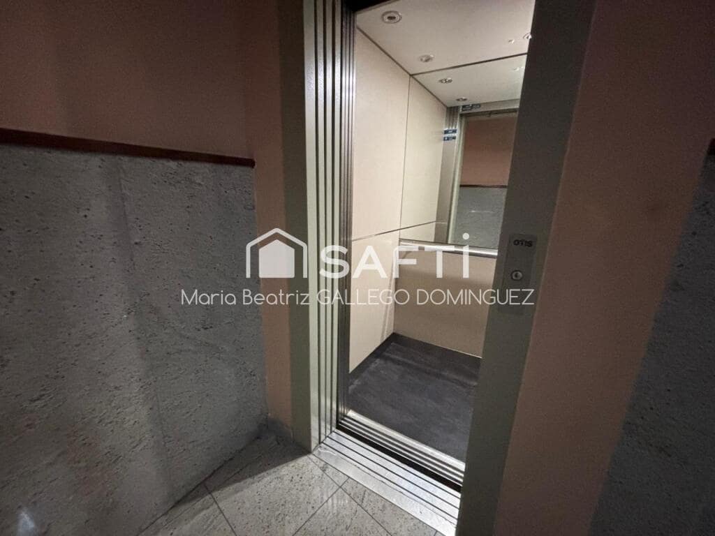 5 soveværelse Lejlighed til salg i Vigo - € 310.000 (Ref: 9191069)