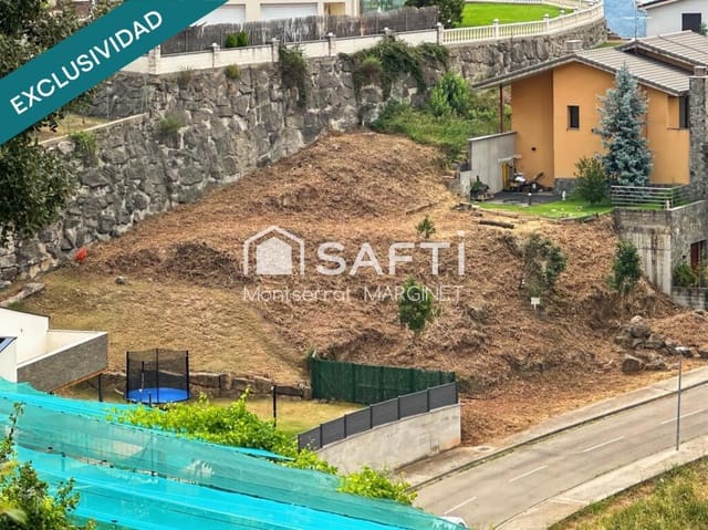 Terrain à Bâtir à vendre à Berga - 53 000 € (Ref: 9191071)