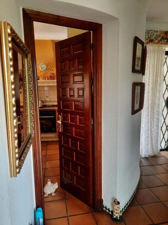 3 soveværelse Villa til salg i Chiclana de la Frontera med swimmingpool garage - € 620.000 (Ref: 9192355)