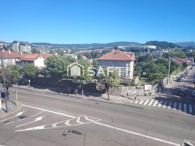 5 soveværelse Lejlighed til salg i Vigo med garage - € 365.000 (Ref: 9192360)