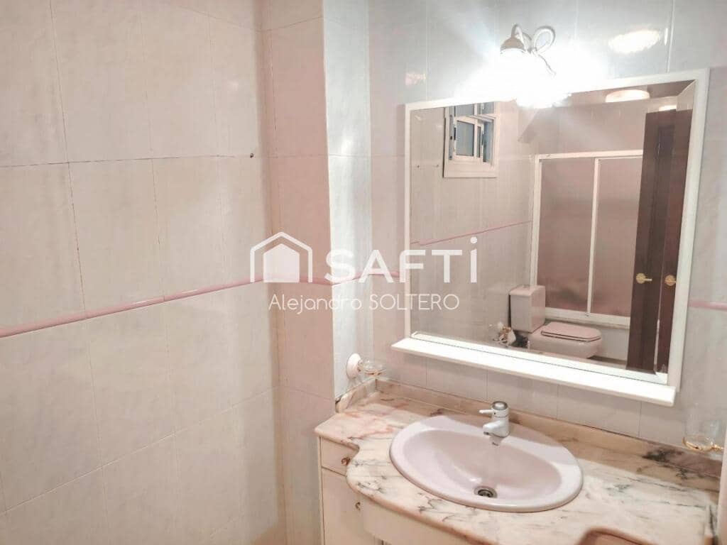 5 soveværelse Lejlighed til salg i Vigo med garage - € 365.000 (Ref: 9192360)