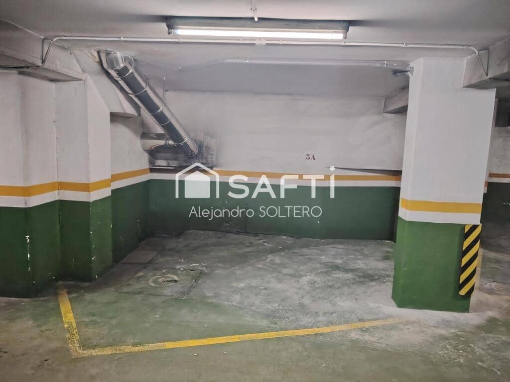 5 soveværelse Lejlighed til salg i Vigo med garage - € 365.000 (Ref: 9192360)