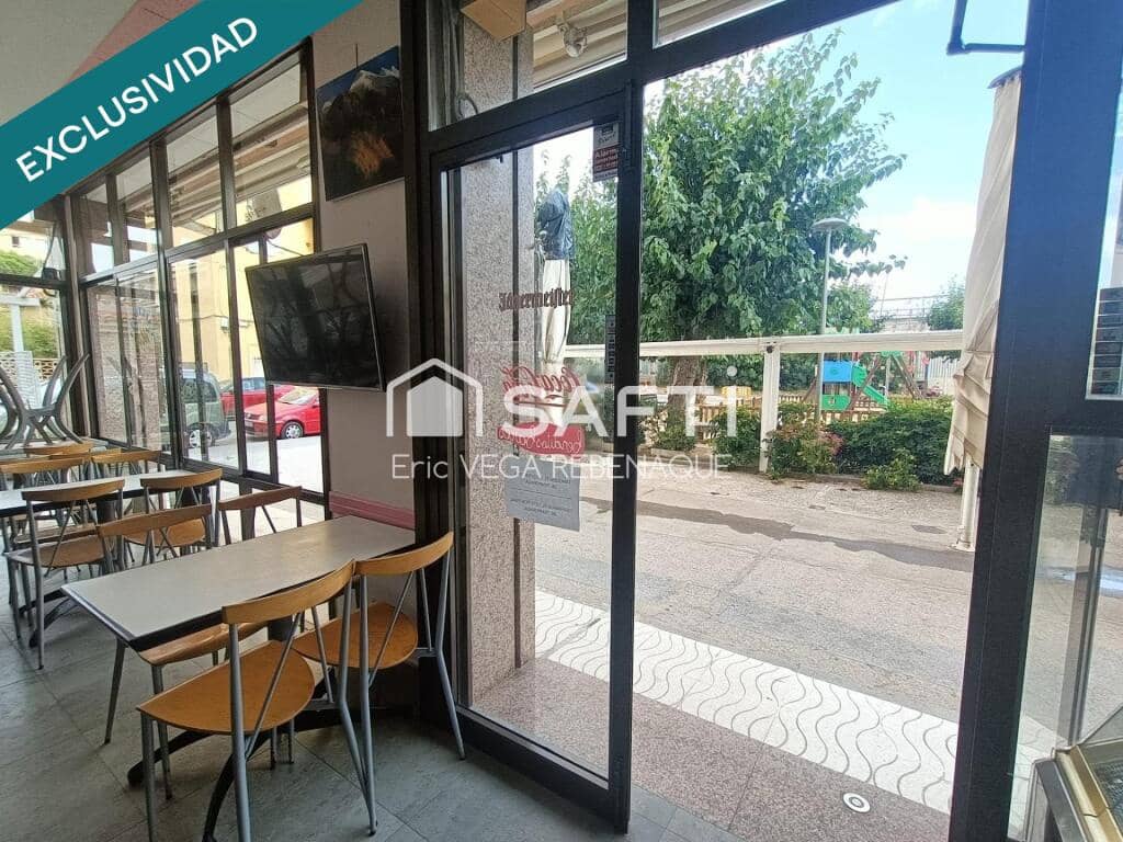 Kommersiell till salu i Pineda de Mar - 325 000 € (Ref: 9193830)