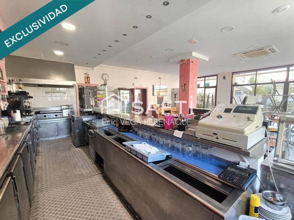 Kommersiell till salu i Pineda de Mar - 325 000 € (Ref: 9193830)