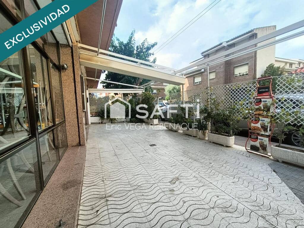 Kommersiell till salu i Pineda de Mar - 325 000 € (Ref: 9193830)