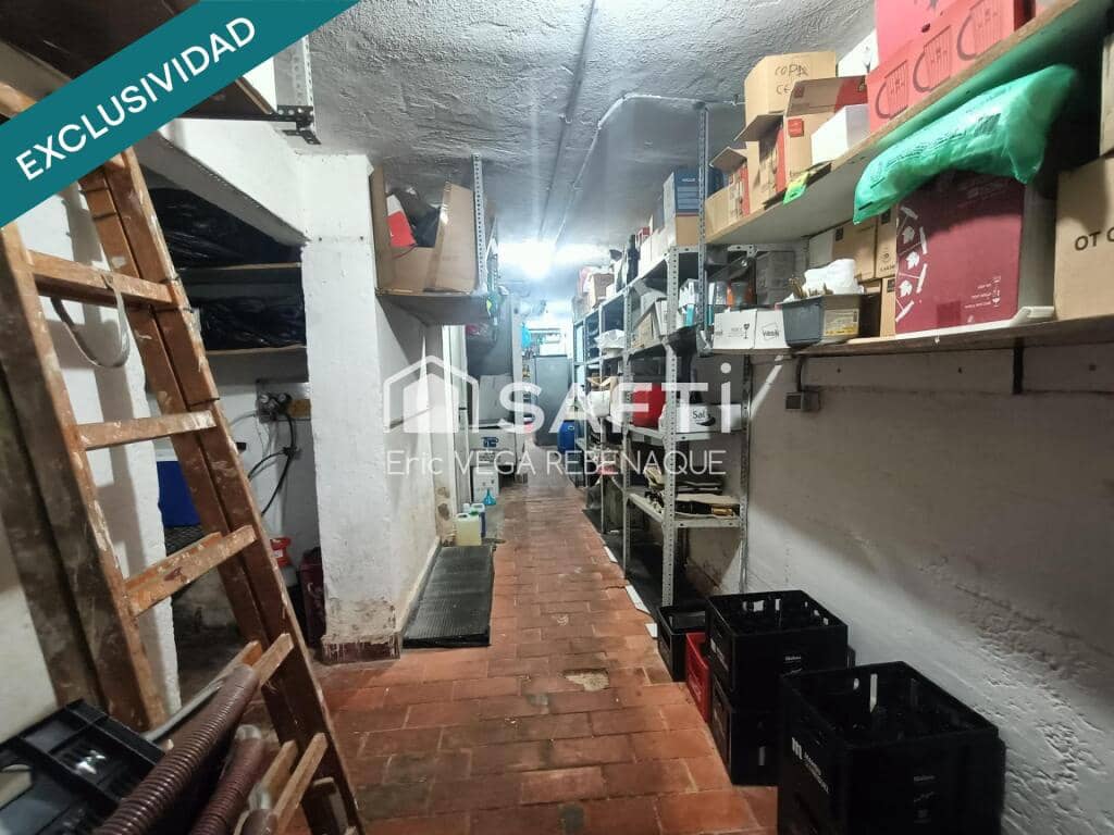 Kommersiell till salu i Pineda de Mar - 325 000 € (Ref: 9193830)