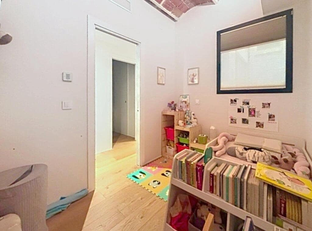 Apartamento de 3 habitaciones en Barcelona ciudad en venta - 595.000 € (Ref: 9193832)