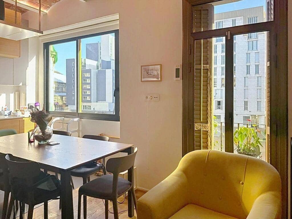 3 soveværelse Lejlighed til salg i Barcelona by - € 595.000 (Ref: 9193832)