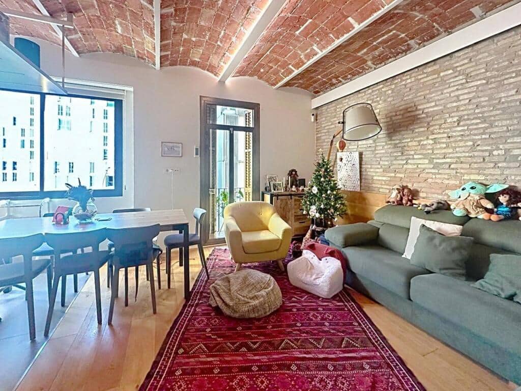 3 soveværelse Lejlighed til salg i Barcelona by - € 595.000 (Ref: 9193832)