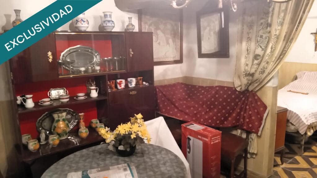 5 soveværelse Villa til salg i Lagartera - € 60.000 (Ref: 9193843)