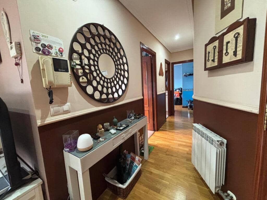 3 chambre Appartement à vendre à Vigo avec garage - 295 000 € (Ref: 9195554)