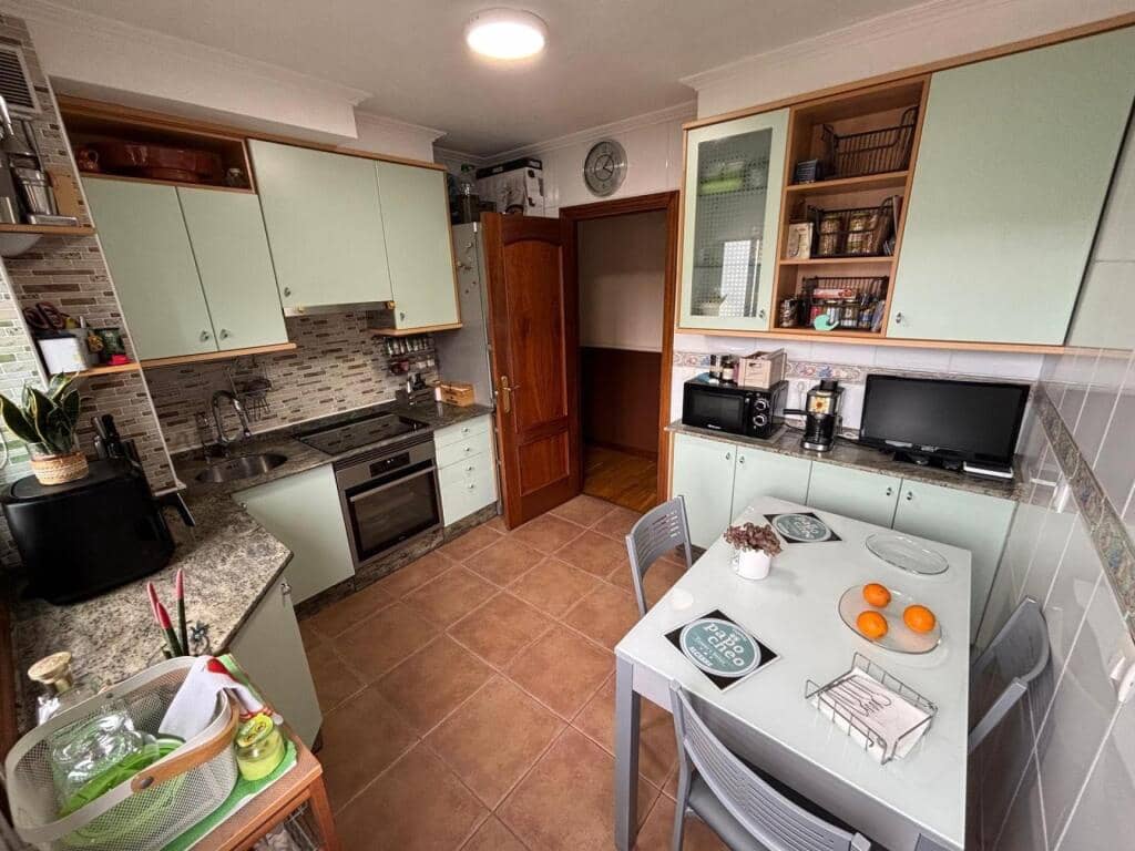 3 chambre Appartement à vendre à Vigo avec garage - 295 000 € (Ref: 9195554)