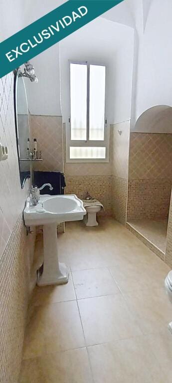 8 sypialnia Finka/Dom wiejski na sprzedaż w Herreruela z basenem - 1 000 000 € (Ref: 9195555)