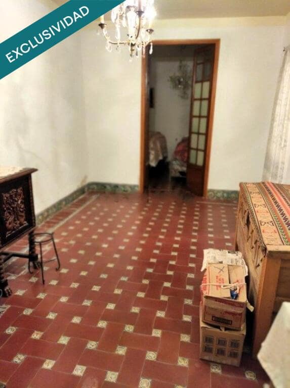 7 slaapkamer Villa te koop in Lagartera - € 74.000 (Ref: 9195557)