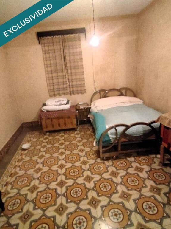 7 slaapkamer Villa te koop in Lagartera - € 74.000 (Ref: 9195557)