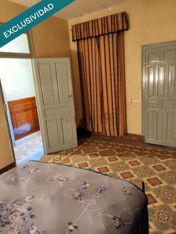 7 slaapkamer Villa te koop in Lagartera - € 74.000 (Ref: 9195557)