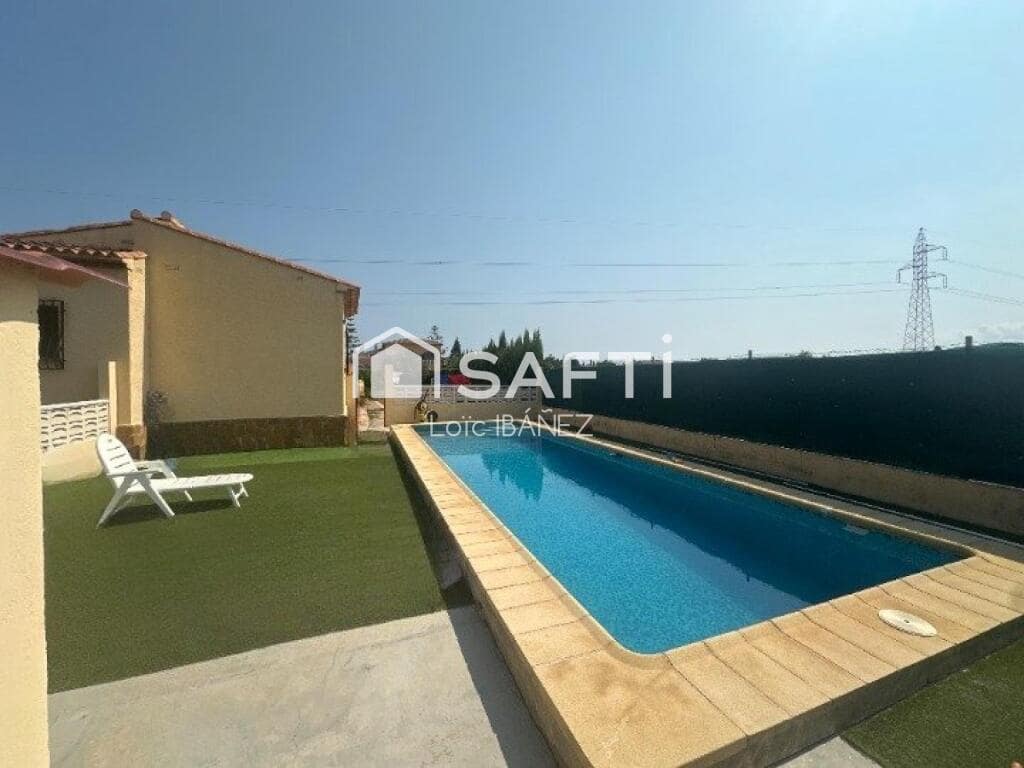 4 soveværelse Villa til salg i Oliva - € 380.000 (Ref: 9195558)