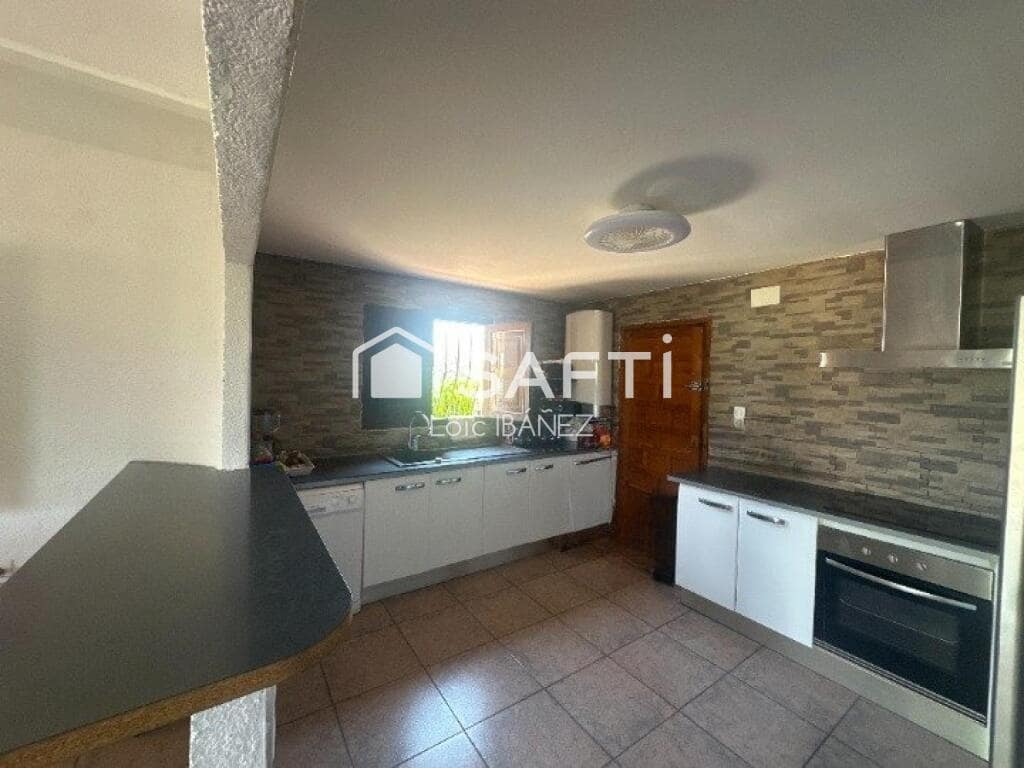 4 soveværelse Villa til salg i Oliva - € 380.000 (Ref: 9195558)