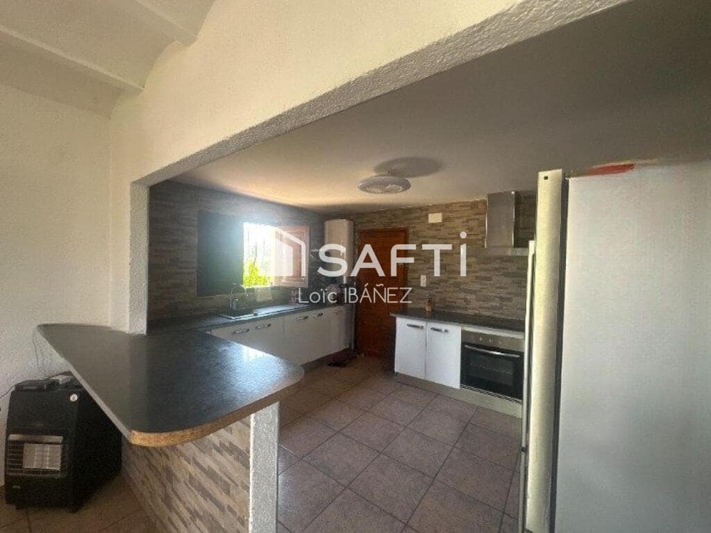 4 soveværelse Villa til salg i Oliva - € 380.000 (Ref: 9195558)