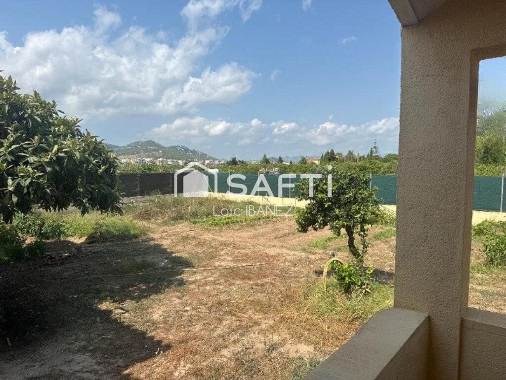 4 soveværelse Villa til salg i Oliva - € 380.000 (Ref: 9195558)