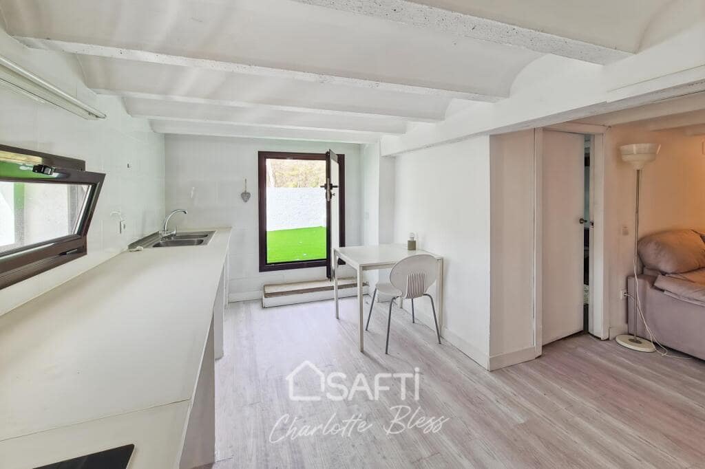 10 soveværelse Villa til salg i Olivella med swimmingpool - € 820.000 (Ref: 9197752)