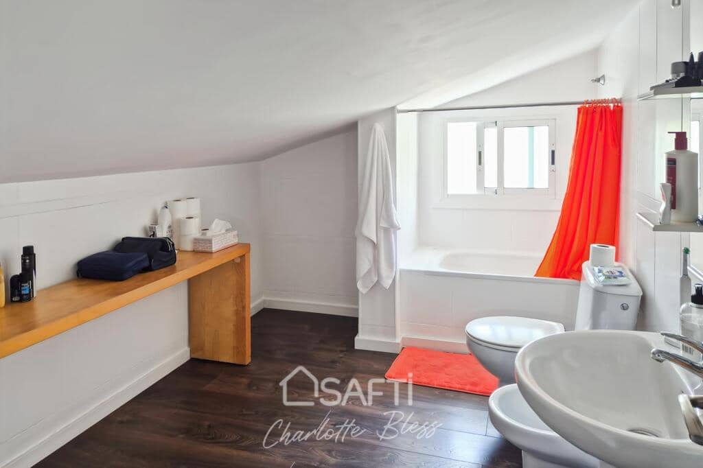 10 soveværelse Villa til salg i Olivella med swimmingpool - € 820.000 (Ref: 9197752)