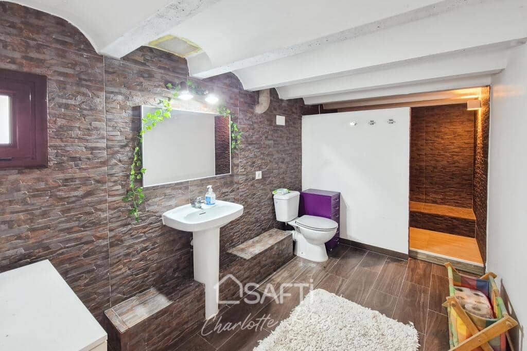 10 soveværelse Villa til salg i Olivella med swimmingpool - € 820.000 (Ref: 9197752)